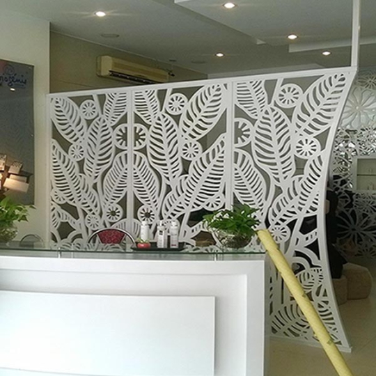 VÁCH GỖ HOA VĂN TRANG TRÍ ĐẸP GHO-520