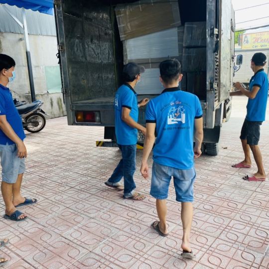Hình ảnh lắp ráp tại xưởng